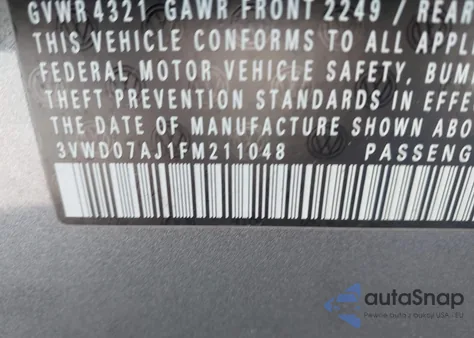 2015 Volkswagen Jetta 1.8T Se z USA, uszkodzony, nr VIN 3VWD07AJ1FM211048